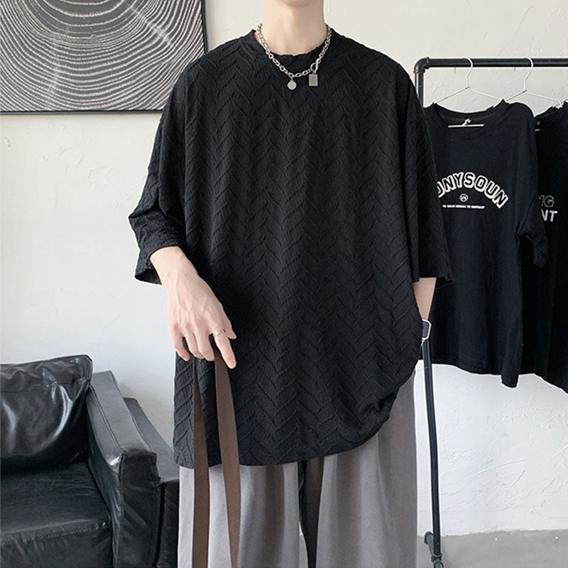 Loose Three Quarter Sleeve T-shirt